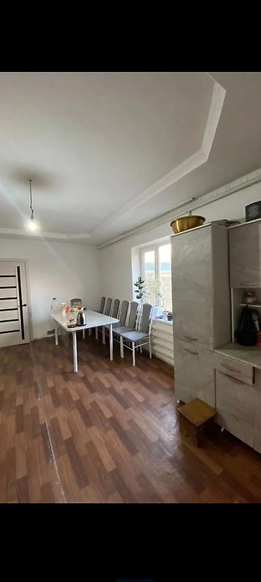 63 м², 3 комнаты, Кызыл Аскер at lalafo.kg 63 м², 3 комнаты, Кызыл Аскер