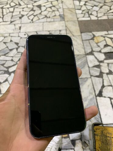 бэушный айфон 5: IPhone Xr, Б/у, 128 ГБ, Черный, Зарядное устройство, Защитное стекло, Чехол, 79 %