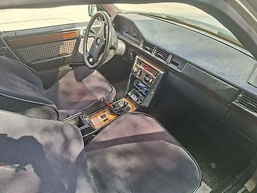 merce: Mercedes-Benz E-Class: 1989 г., 2.3 л, Механика, Бензин, Седан — 5