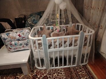 komfort mebel: Oğlan və qız üçün, Yeni, Yumru, Beşik, Dəst ilə, Matras ilə, Yellənmə mexanizm ilə