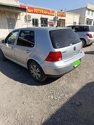 гольф 2005: Volkswagen Golf: 2003 г., 2 л, Автомат, Хэтчбэк — 3