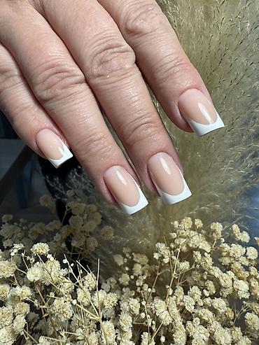 Маникюр: Наращивание ногтей, Маникюр, С выездом на дом — 17