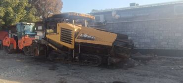 купить фронтальный погрузчик бу: Сдаю в аренду асфальтоукладчик Техника в отличном состоянии, полностью
