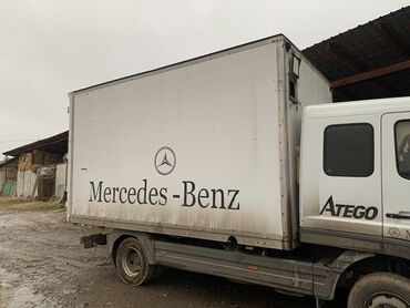 будка машина: Mercedes-Benz : 2001 г., Фургон