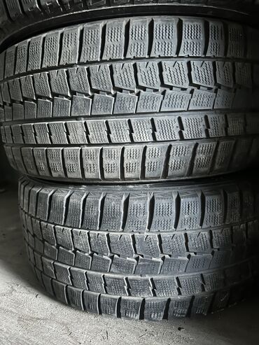 Шины: Шины 245 / 45 / R 17, Зима, Б/у, Пара, Легковые, Япония, Dunlop