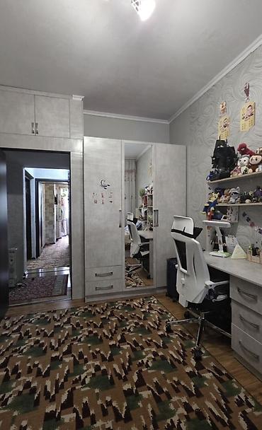 стройител: 3 комнаты, 62 м², Городок строителей 105 серия, 2 этаж, Косметический ремонт — 3