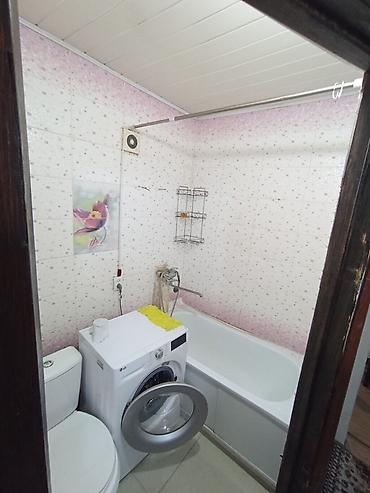 месячный квартира: 📍 ЦУМ 🌆 Бишкек 📐 40 м² 🏢 2/3 этаж 🏗 Индивидуалка ✨ Косметический — 5