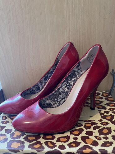 женские весенние туфли: Туфли 37, цвет - Красный