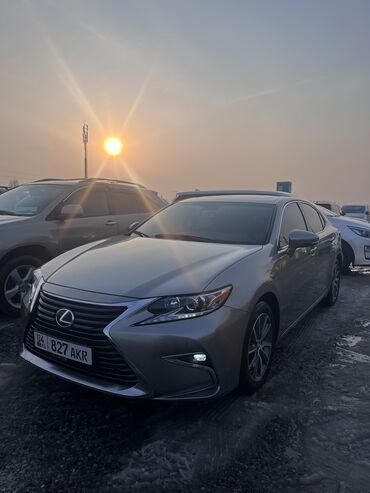 Lexus: Lexus ES: 2017 г., 2.5 л, Гибрид, Седан