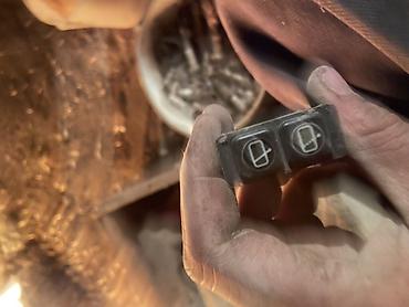 Бензонасосы: Бензонасос Б/у, Оригинал — 6