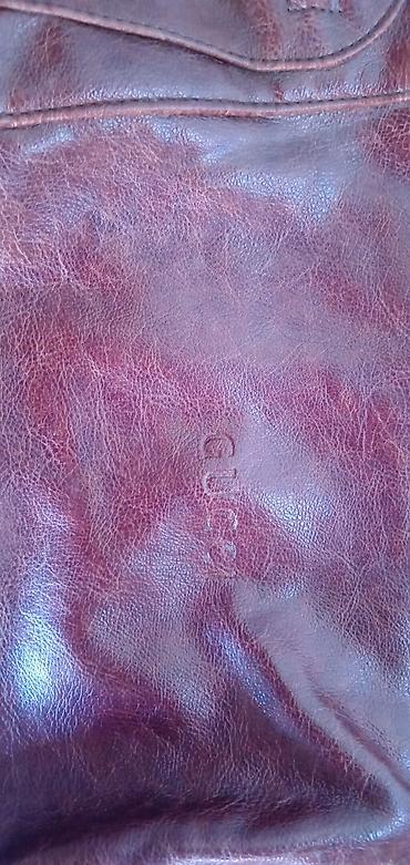 Aksesoari: Kožna torba preko ramena – bordo/burgundi - Materijal: prirodna koža — 2