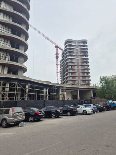 Uzunmüddətli kirayə mənzillər: 4 otaqlı, Yeni tikili, m. Gənclik, 219 kv. m