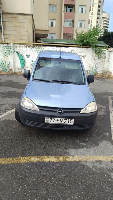 Opel: Opel Combo: 1.4 l | 2006 il 293779 km Van/Minivan