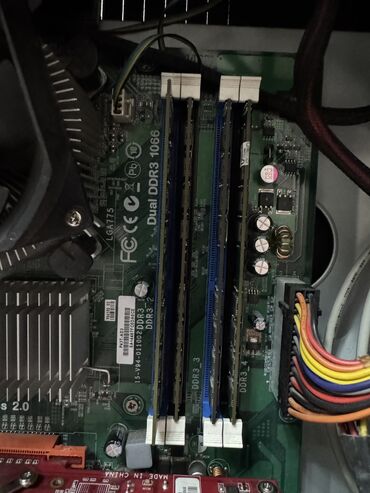 Настольные ПК и рабочие станции: Компьютер, ядер - 4, ОЗУ 8 ГБ, Для работы, учебы, Б/у, HDD — 4