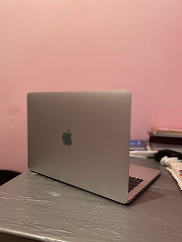 ноутбук macbook pro: Ноутбук, Apple, 16 ГБ ОЗУ, Intel Core i5, 13.3 ", Б/у, Для работы, учебы, память SSD