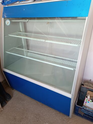 квартирный бизнес сатылат: Холодильник сатылат
витринный холодильник