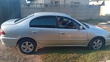 Продажа авто: Toyota Avensis: 2000 г., Бензин, Седан — 3