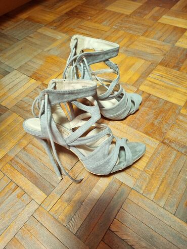 nanule na stiklu: Sandale, 37