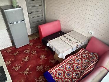 Батирлерди ижарага берүү: Двухкомнатная квартирадан БИР КОМНАТА берилет. Баардык шарттары мн — 3