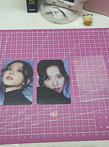 İncəsənət və kolleksiyalar: Məhsul: K-pop fotokart dəsti – Jisoo (AMORTAGE “Upcoming Schedule”) — 1