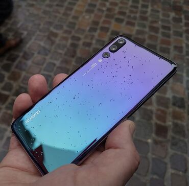 tecno 8c: Huawei P20 Pro, Колдонулган, 128 ГБ, түсү - Көк, 2 SIM