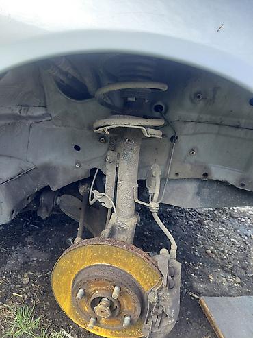 Ford: Ford Focus karavan – 1.6b 2002g. restajling. polovni delovi . Motor — 20