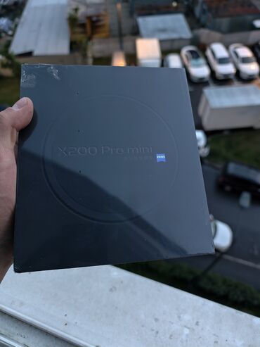 телефоны oppo: Vivo X200 Pro mini, Жаңы, 256 ГБ, түсү - Кызгылт көк, 2 SIM