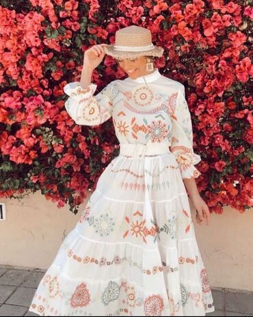 Quruducular: Zara.m beden.xs .s.m bedene olur.Ketandır.110 manat