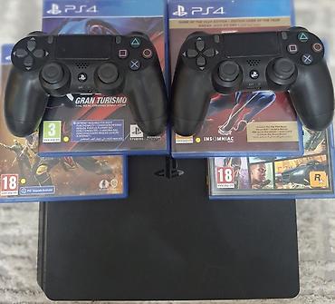 Ps 4 + 2 джойстика и 4 диска с играми.
Состояние отличное at lalafo.kg Ps 4 + 2 джойстика и 4 диска с играми.
Состояние отличное