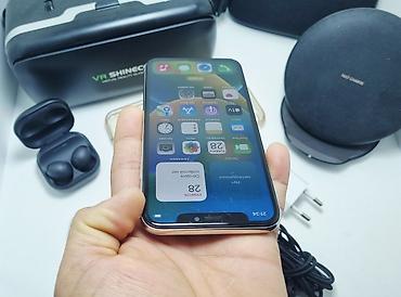 Apple iPhone: IPhone X, Б/у, 64 ГБ, Серебристый, Зарядное устройство, Чехол, Наушники, 100 % — 20