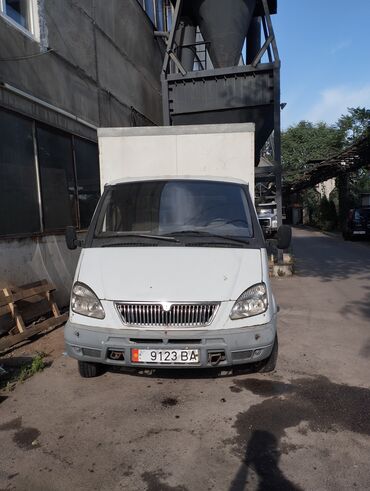 срочно срочно продам машину: ГАЗ : 2003 г., 2.5 л, Механика, Бензин, Фургон