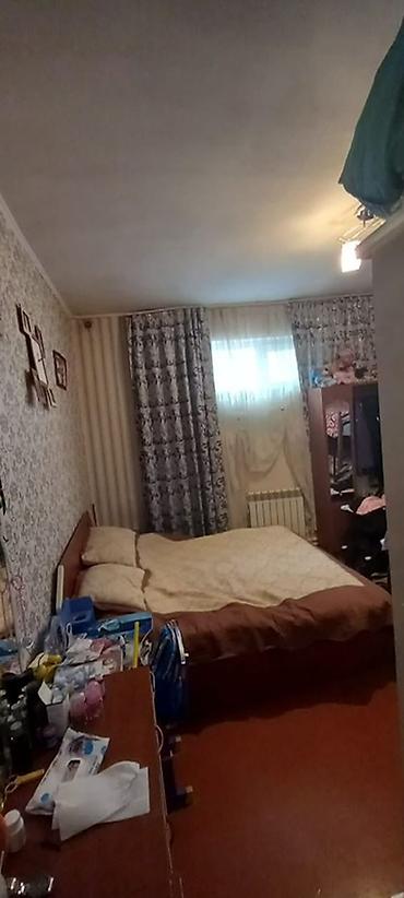 agsuda ev satilir: Nzs qesebesi hayat evi yolun ustunde 1 mertebeli 3 otaq alave 1 otaq — 2