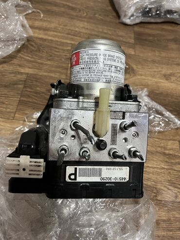 ABS: Блок ABS Lexus Б/у, Оригинал, Япония — 3