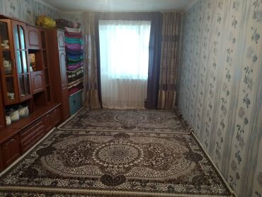 дом с мансардой: 3 комнаты, 67 м², Индивидуалка, 1 этаж, Старый ремонт