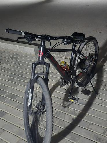 down hill: Горный велосипед Flux 120 в чёрно-красной расцветке. Хардтейл с — 5