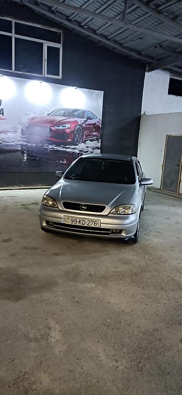 Opel: Opel Astra: 1.6 l | 1999 il 400190 km Sedan — 1