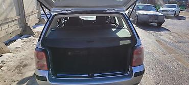 Volkswagen: Volkswagen Passat: 2002 г., 2 л, Механика, Бензин, Универсал — 8