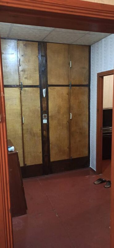 Uzunmüddətli kirayə mənzillər: Yasamalda Qismət şadliq evinə yaxın 9 mertebeli binanın 3-cü — 19