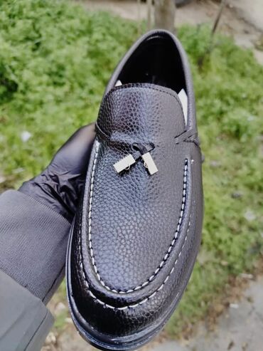 Ayaqqabılar: Seriya və tək tək satış. Ödənişli Ünvana çatdırılma var. Obtavoy — 17