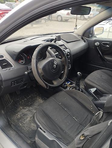 karavan maşınlar: Renault Megane: 1.5 l | 2005 il 374000 km Universal — 2