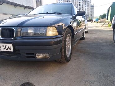 BMW: BMW 318: 1991 г., 1.8 л, Механика, Бензин, Седан — 9