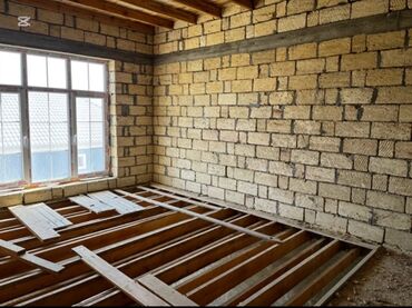 Tikinti işləri: 2 mərtəbəli daş ev karkası - Layihə: geniş eyvanlı, sütunlu fasad; — 13