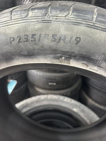 245 45 19: Məhsul: Avtomobil şini - Ölçü: P235/55 R19 (eni 235 mm, hündürlük 55 — 3