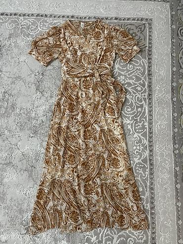 макси новый: Платье макси с запахом и поясом (новое) Ткань шифон - Длина: макси — 1