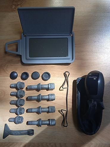 Другие аксессуары: Продаю на Мерседес W211 вкладыш солнцезащитного козырька 600 сом и — 9