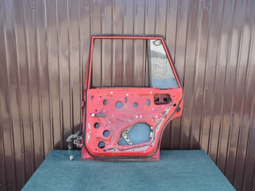 Другие детали кузова: Мазда 1990г — 10