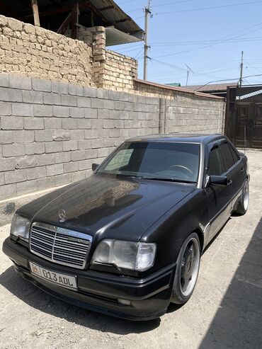 Mercedes-Benz: Mercedes-Benz E-Class: 1995 г., 3.2 л, Автомат, Бензин, Седан
