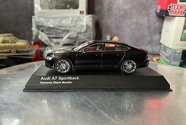 İncəsənət və kolleksiyalar: Audi, 2010 il, 1:43, Dəmir, Ödənişli çatdırılma — 8