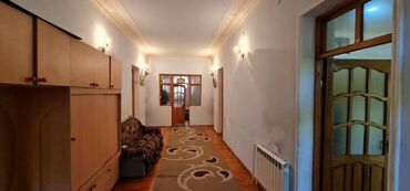 Həyət evləri və villaların satışı: 5 otaqlı, 200 kv. m, Orta təmir — 3