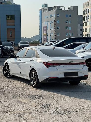 Продажа авто: Hyundai Avante: 2021 г., 1.6 л, Автомат, Гибрид, Седан — 5